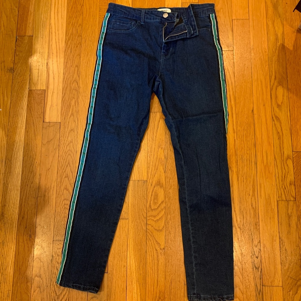 Forever 21 skinny jeans